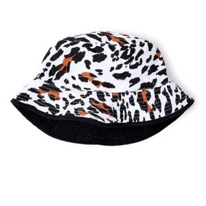 NWT Ladies No Boundaries Animal Print Bucket Hat